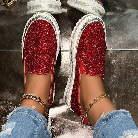 Damskie buty codzienne typu slip-on – wygodne, lekkie i łatwe do zakładania, idealne na co dzień